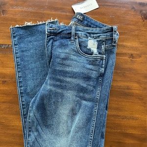 Kut From The Kloth Jeans. Size 8. Dark blue.